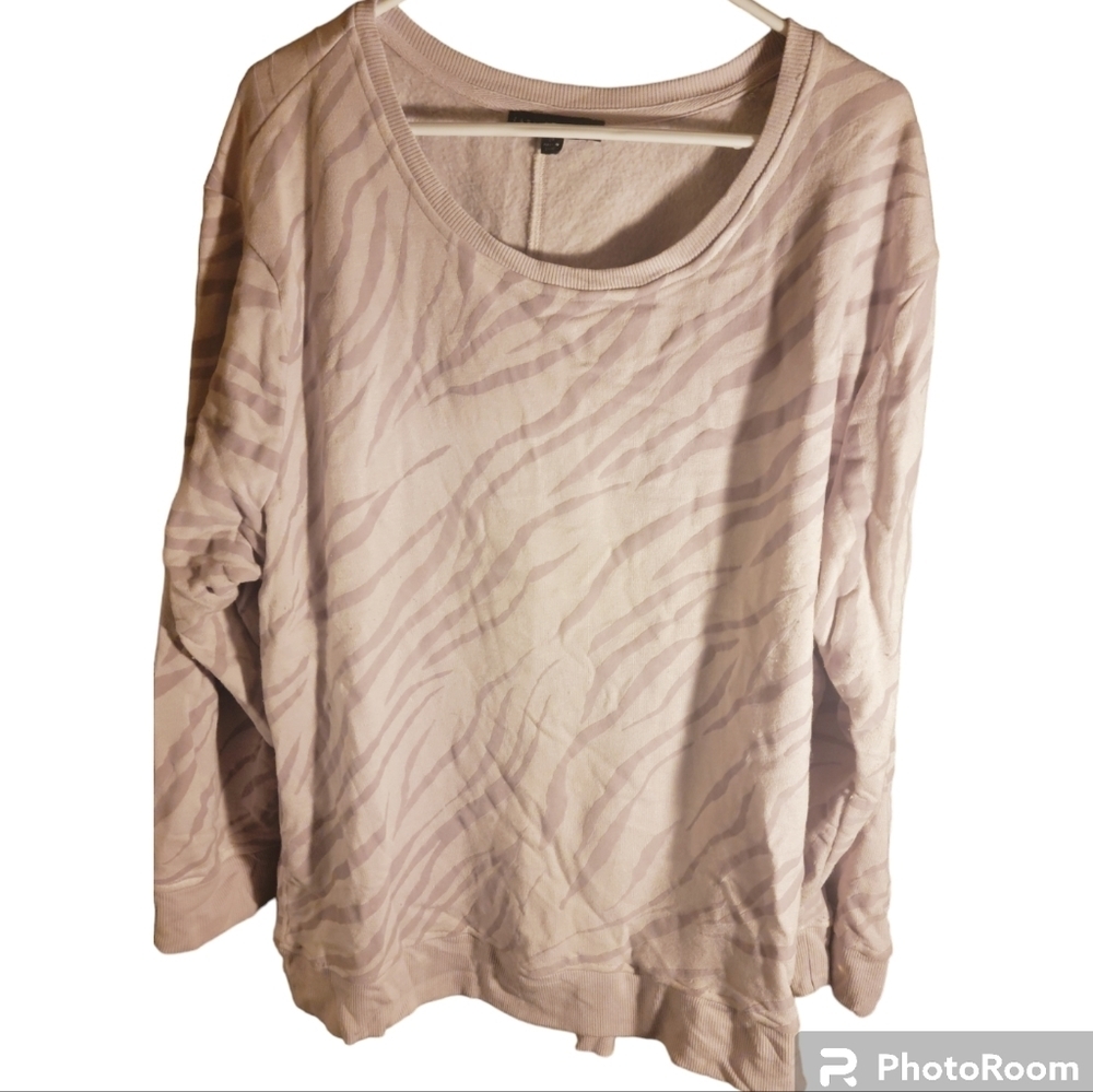 Jane + Delancey NWT lavender flocked tiger stripe sweatshirt 3x